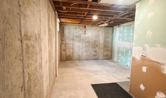 507 N 2nd St, Aberdeen, SD 57401