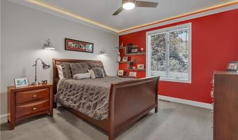 35 TIMBERLAND Dr, Lincoln, RI 02865