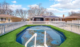661 W Saint Aubin Dr, Addison, IL 60101