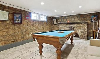2347 S ARLINGTON RIDGE Rd, Arlington, VA 22202