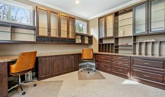 4640 Catamount Trl NE, Ada, MI 49301