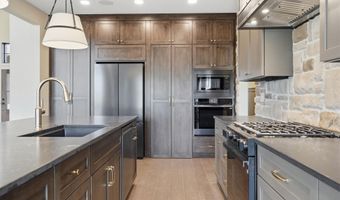 6552 County Road 27, Auburn, IN 46706