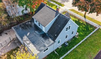 430 E GLENDALE Ave, Appleton, WI 54911