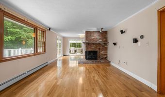 11 Farrwood Dr, Andover, MA 01810