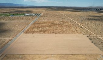 61 Hopland St, Adelanto, CA 92394