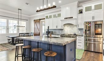 5 NW Isabella Cir, Andrews, TX 79714