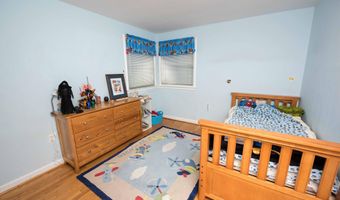 6789 LITTLE FALLS Rd, Arlington, VA 22213