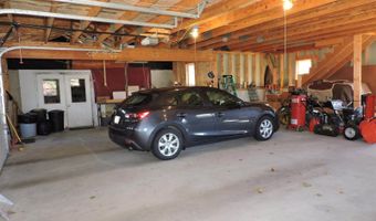 82 Townsend Rd, Augusta, ME 04330