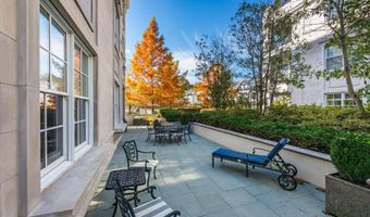 8111 RIVER Rd 116, Bethesda, MD 20817