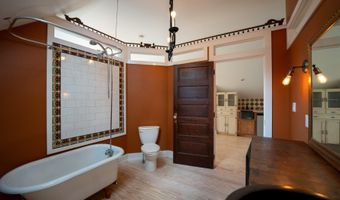 191 Delaware Ave, Andes, NY 13731