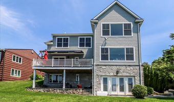 30 S Lake Shore Dr, Brookfield, CT 06804