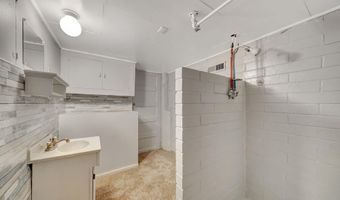 823 N 11th St, Beatrice, NE 68310