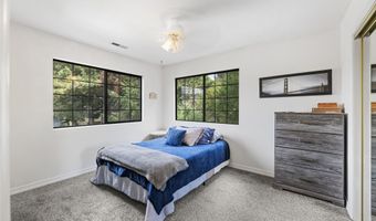 495 Chestnut St 24, Ashland, OR 97520