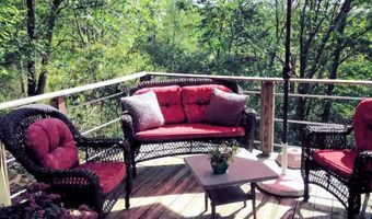 1423 County Route 7, Ancram, NY 12502