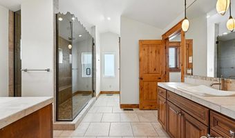 2958 6th St, Boulder, CO 80304