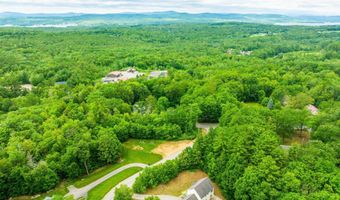 11 Stonington Dr, Belmont, NH 03220