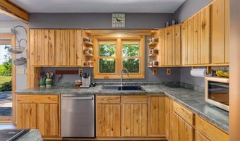 1449 30th Ave, Alden, WI 54001