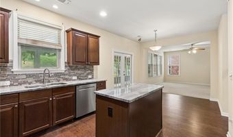5011 Morriscastle Dr, Alpharetta, GA 30005