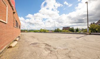 89 State St, Bangor, ME 04401