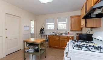 130-132 Nonantum St, Boston, MA 02135