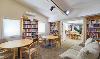 8975 Lawrence Welk Dr SPC 199, Escondido, CA 92026