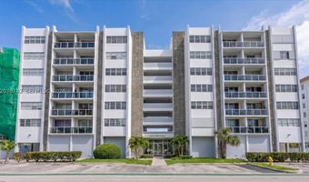 9381 E Bay Harbor Dr 404S, Bay Harbor Islands, FL 33154