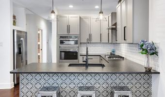 118 Routt St, Alamo Heights, TX 78209