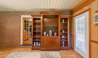 1856 LOST MOUNTAIN Rd, Aroda, VA 22709