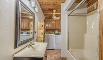 180 Lynn Ln, Big Sandy, TN 38221