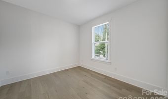 1016 Rockway Dr, Charlotte, NC 28205