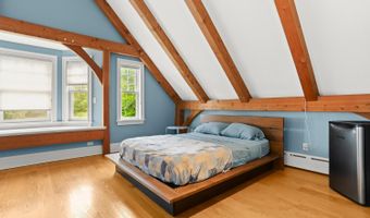 175 Cat Rock Rd, Cos Cob, CT 06807