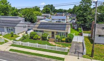 3414 Great Neck Rd, Amityville, NY 11701