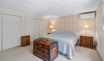 28 Brick Mill Rd, Bedford, NH 03110