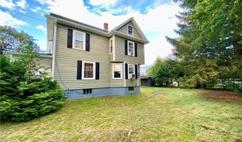 28 White Pkwy, North Smithfield, RI 02896