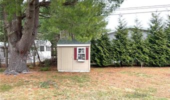 12 Valiant Dr, Coventry, RI 02816