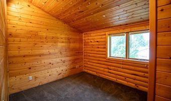 332 Allan St, Allison, IA 50602