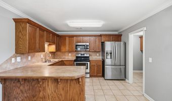 219 Madrid Dr, Benton, AR 72015
