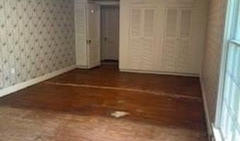 5301 HORSESHOE Dr, Alexandria, LA 71302