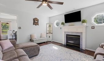48 MADDOX Ln, Amissville, VA 20106