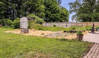6607 W Ryan Dr, Anderson, IN 46011