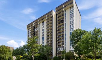 5300 HOLMES RUN Pkwy 1206, Alexandria, VA 22304