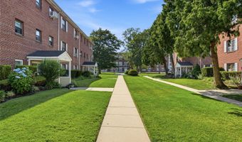 123 Park Ave B3, Amityville, NY 11701