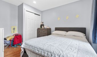 211 Norman St, Bridgeport, CT 06605