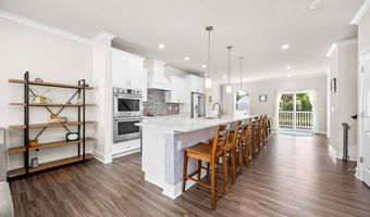 12452 SEA OAKS Ln 5, Berlin, MD 21811