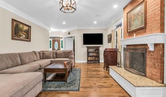 41 Sears Ave, Atlantic Highlands, NJ 07716