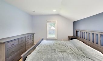 22 Douglas Rd, Ashland, MA 01721