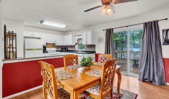 62 Walnut St, Beachwood, NJ 08722
