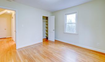 5214 DANBURY Rd, Bethesda, MD 20814