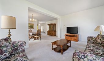 84 Chain Blvd, Bayville, NJ 08721