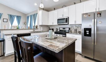 4196 Holstein Dr, Columbus, OH 43207